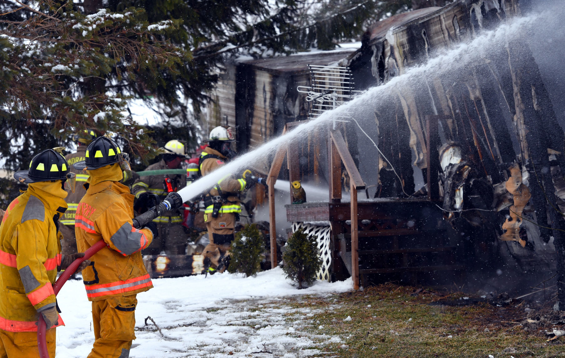 Mobile Home Fire 3.JPG